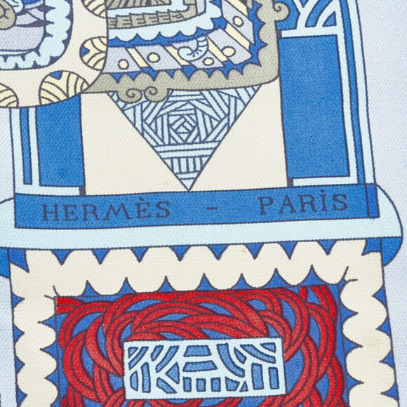 Authentic Hermes Carré Astres et Soleils Silk Scarf - Picture 4 of 6